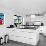 Tatil Evi Lovely In With Kitchen