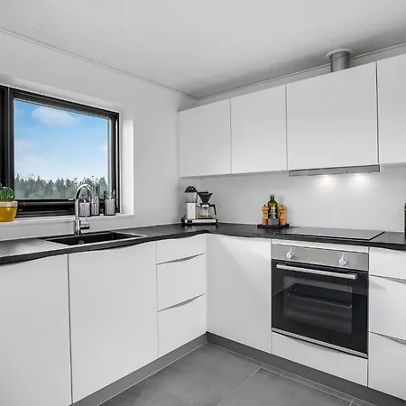 Tatil Evi Lovely In With Kitchen Glesborg
